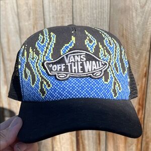 Sold out flames pixel cap Vans Black and Blue 2023